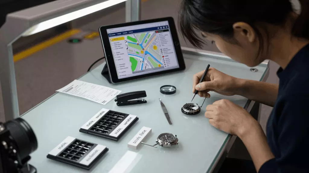 an East Asian woman in her late 20s working through Orient