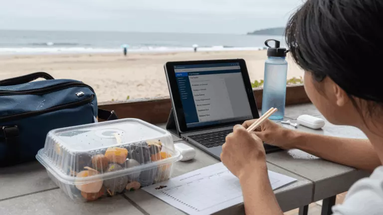 a Filipino man in his late 20s preparing online for IELTS Online Course Philippines: Self-Paced IELTS Prep With Free Classes