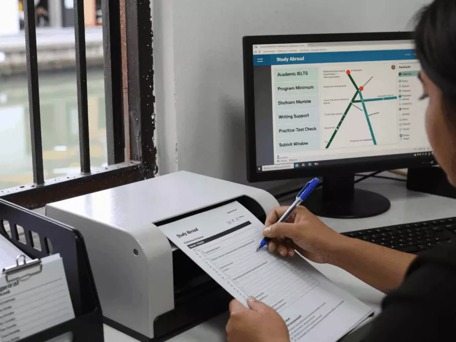 Student trying free online IELTS lessons before choosing a course
