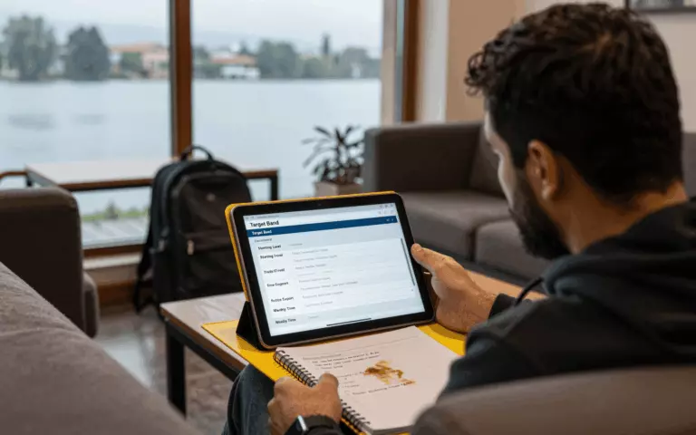 چگونه بهترین دوره آنلاین آیلتس را انتخاب کنیم