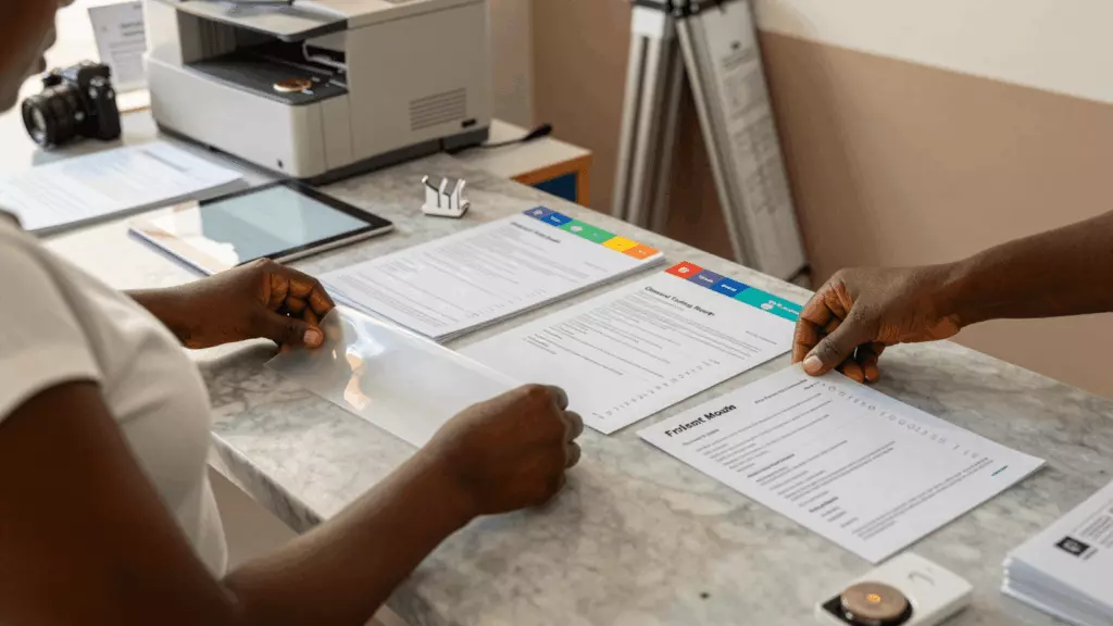 a Francophone African man in his late 20s working through Orient