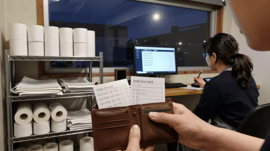 a Korean woman in her late 20s reviewing an IELTS online course workflow
