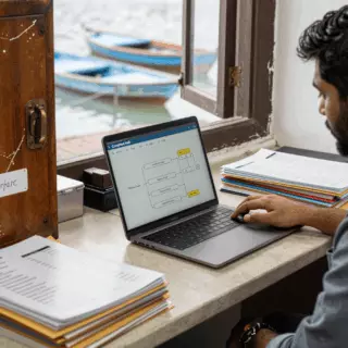शैक्षिक र सामान्य IELTS मार्ग पाठ्यक्रम सामग्रीहरूमा विभाजित