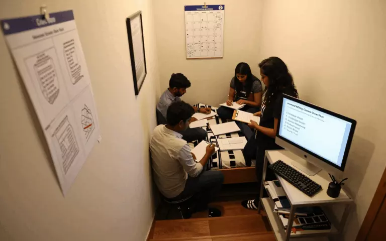 IELTS लेखन पाठ्यक्रम