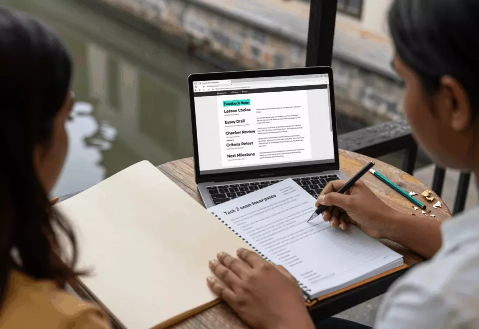 a Sri Lankan woman in her late 20s choosing the next IELTS prep step online
