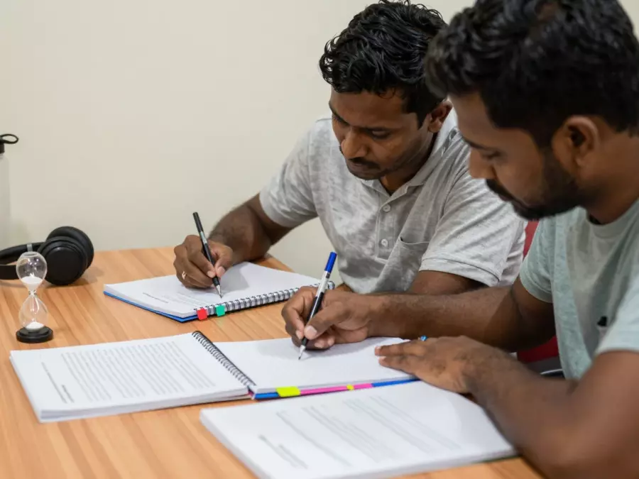 IELTS ඉගෙන ගන්නා පාඩම් මාතෘකා නැවත නැවත ලකුණු කාන්දුවීම්වලට ගැලපේ