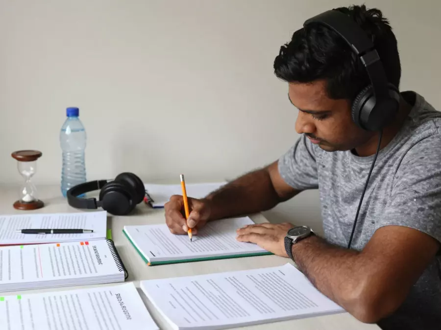 ඉවත් කිරීම සහ ඡේද ක්රියාකාරිත්වය සඳහා IELTS කියවීමේ ඡේදය සලකුණු කර ඇත
