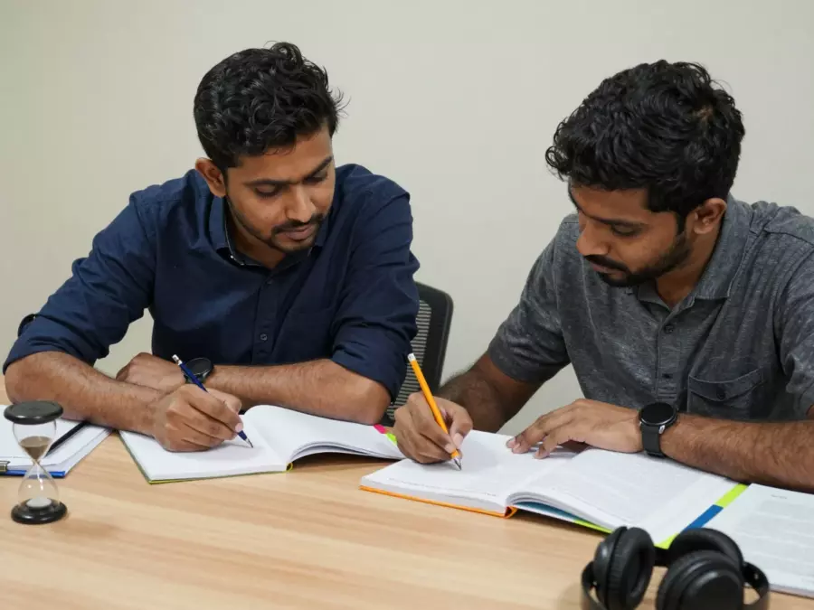 ஐஈஎல்டிஎஸ் பொதுப் பயிற்சி வாசிப்புப் பயிற்சி, தனிப்படுத்தப்பட்ட கேள்வி வகைகளுடன்