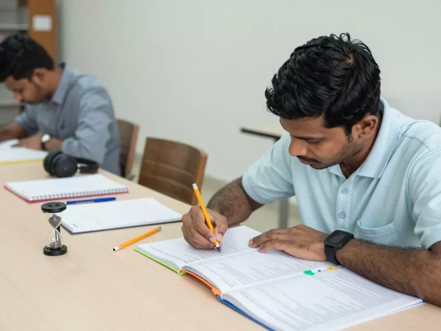 IELTS எழுதும் பணித் திட்டம், பத்தி மேப், பத்தி மறுபரிசீலனை செய்யப்படவில்லை. சரிபார்க்கிறது