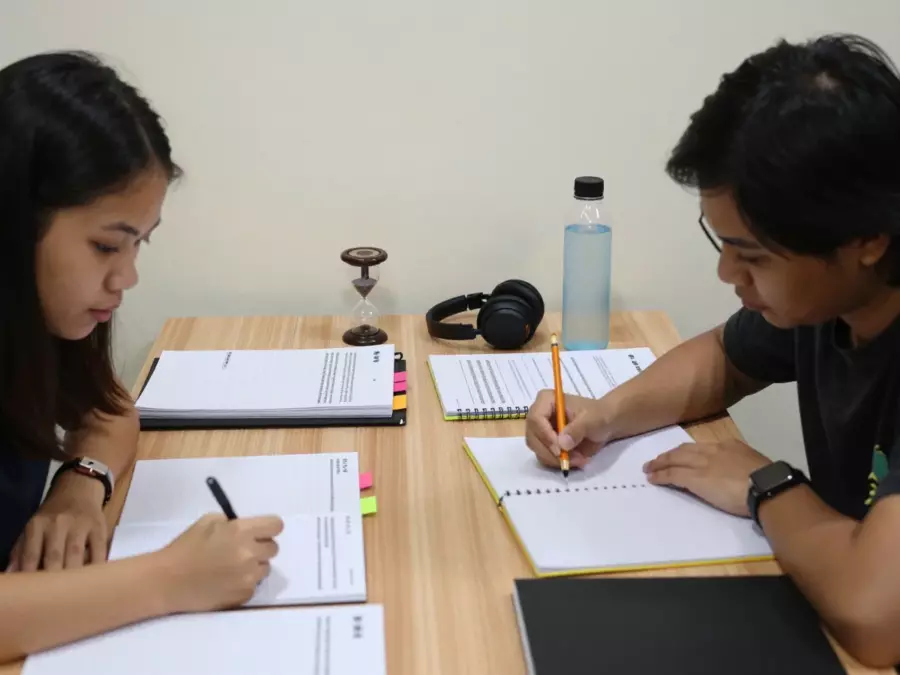 Luyện đọc IELTS Tổng quát với các dạng câu hỏi được đánh dấu
