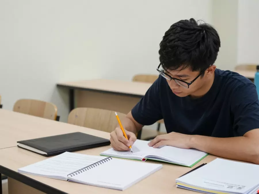 Biểu đồ lập kế hoạch điểm IELTS với các mức mục tiêu và tầng thành phần